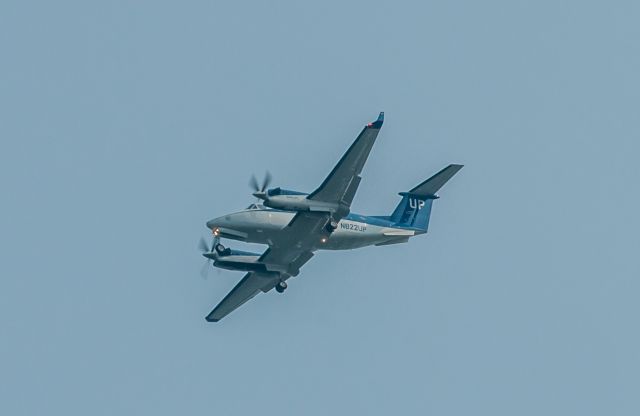 Beechcraft Super King Air 300 (N822UP)