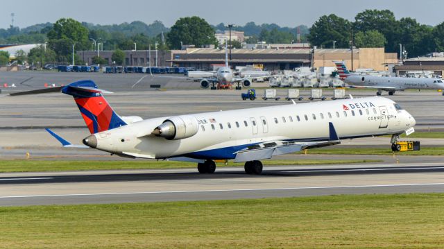 Canadair Regional Jet CRJ-900 (N601LR) - 4/22/22