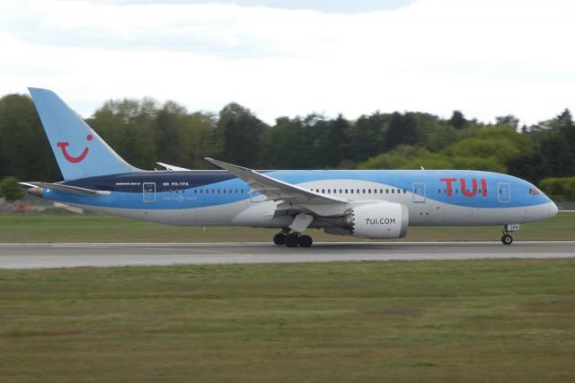 Boeing 787-8 (PH-TFK)