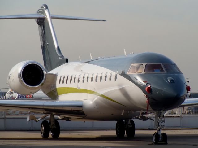 Bombardier Global 5000 (9H-AFR)