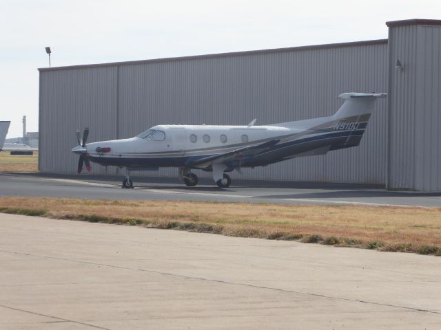 Pilatus PC-12 (N51DJ)