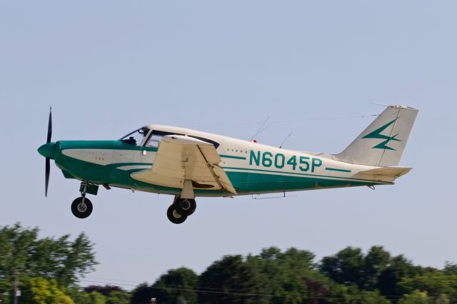 Piper PA-24 Comanche (N6045P)