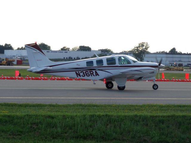 Beechcraft Bonanza (36) (N36RA)