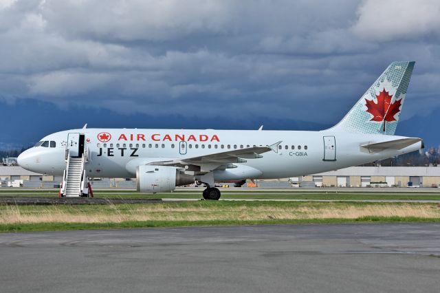 Airbus A319 (C-GBIA)