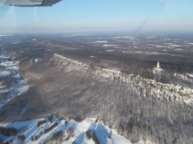 Cessna Skyhawk (N63835) - Flying over Torington, CT.