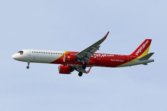 Airbus A321neo (VN-A525)