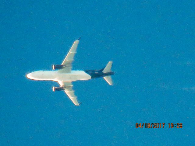 Airbus A320 (N709JB)