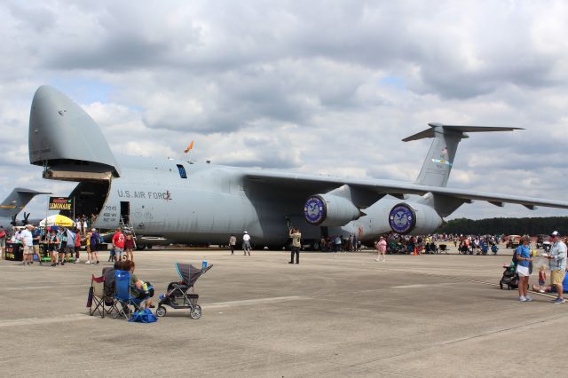 Lockheed C-5 Galaxy —