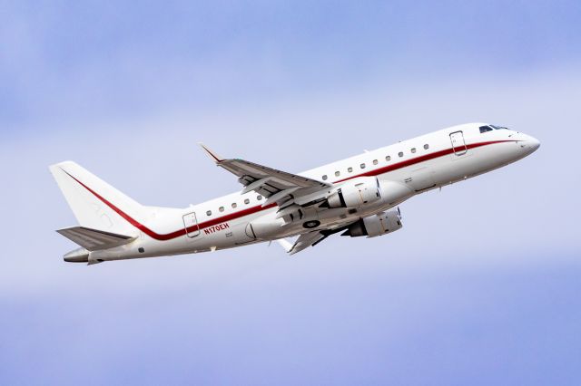 Embraer 170/175 (N170EH) - Honeywell Embraer 170 taking off from PHX on 11/1/22. Taken with a Canon 850D and Tamron 70-200 G2 lens.