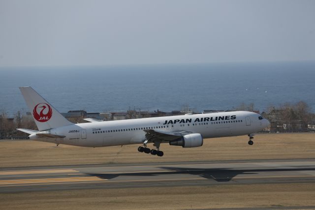 BOEING 767-300 (JA658J) - 22 March 2015:HND-HKD