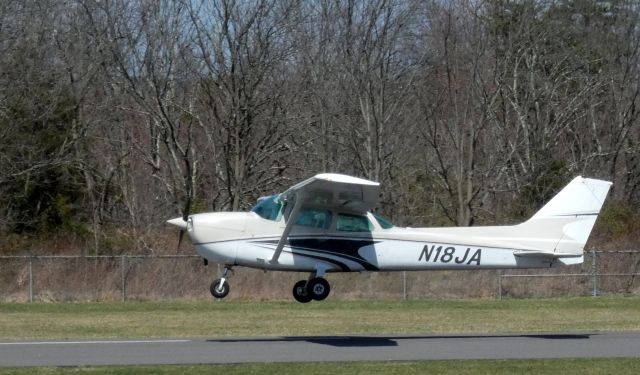 Cessna Skyhawk (N18JA) - Shortly after departure is this 1980 Cessna Skyhawk 172P in the Spring of 2021.