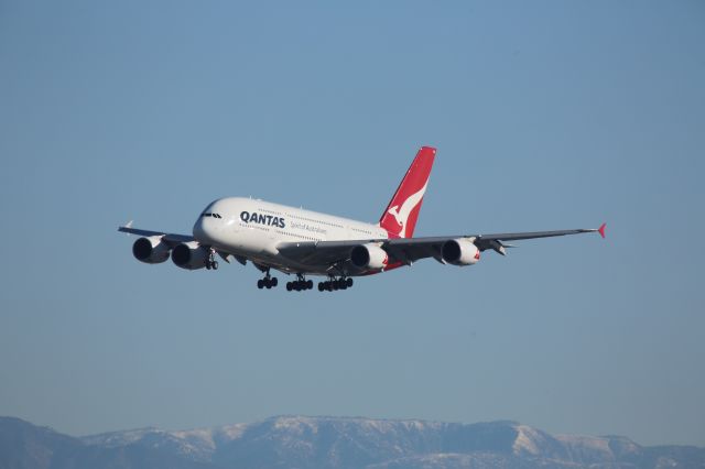 Airbus A380-800 —