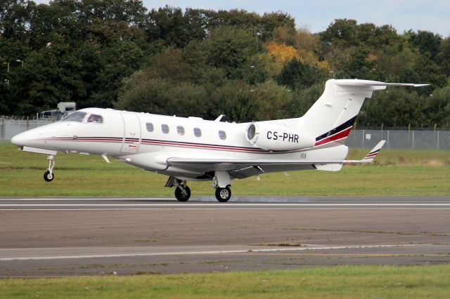 Embraer Phenom 300 (CS-PHR) - NetJets Europe Phenom 300 touching down on rwy 24 on 22-Oct-21 arriving from LPCS as NJE92A.