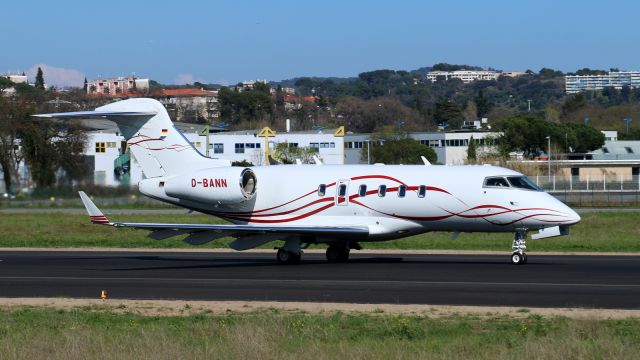 Bombardier Challenger 300 (D-BANN)