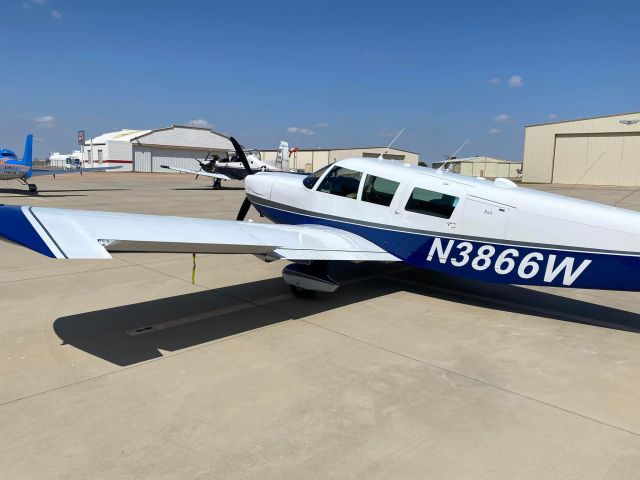 Piper Saratoga (N3866W)