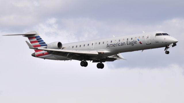 Canadair Regional Jet CRJ-700 (N740SK)