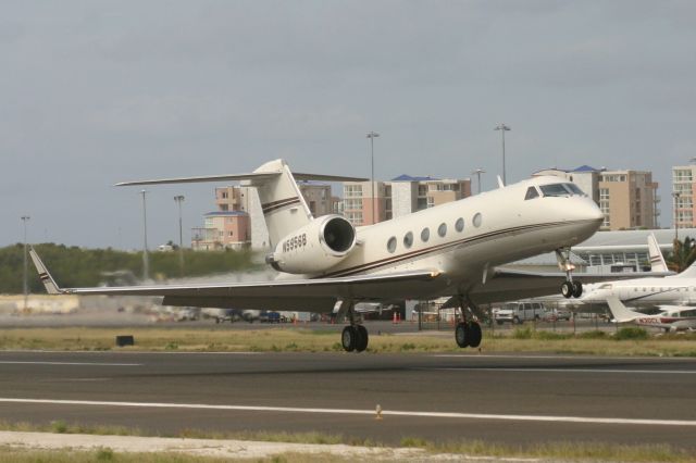 Gulfstream Aerospace Gulfstream IV (N5956B)