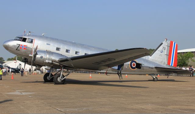 Douglas DC-3 (LN-WND) - Norwegian DC-3 LN-WND at Duxford Flying Legends air show