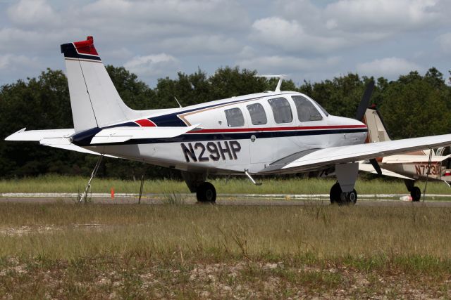 Beechcraft 35 Bonanza (N29HP)