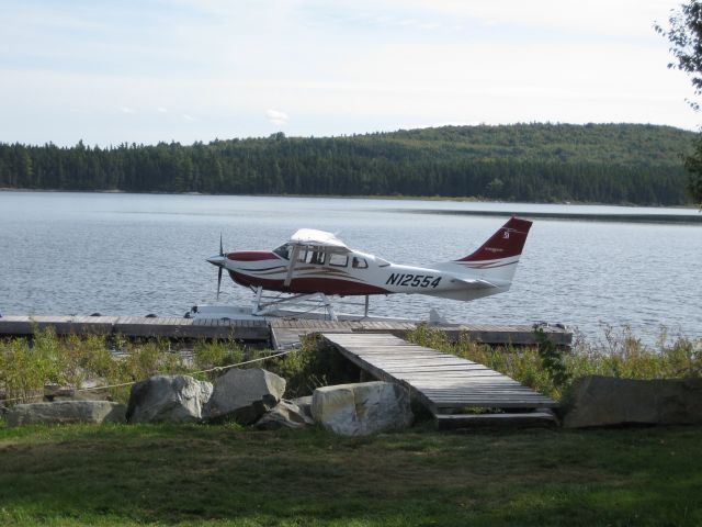 Cessna T206 Turbo Stationair (N12554)