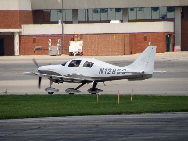 Lancair Lancair 4 (N1286C) - A Columbia (N1286C) taxis to the active at Blue Grass Airport (KLEX)...