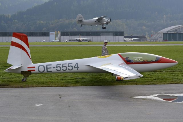 Unknown/Generic Glider (OE5554)