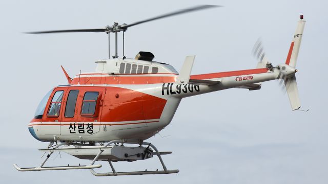 Bell JetRanger (HL9306) - Bell 206 (HL9306, South Korea Forest Service) returns back after routine mission over Yangsan area. 