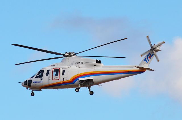 Sikorsky S-76 (JA769B) - I take a picture on Dec 20, 2017.