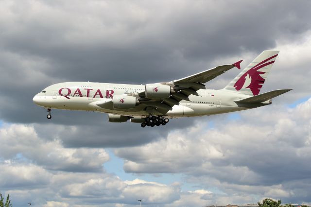 Airbus A380-800 (A7-APF)