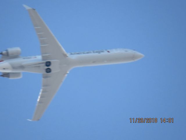 Canadair Regional Jet CRJ-700 (N755EV)