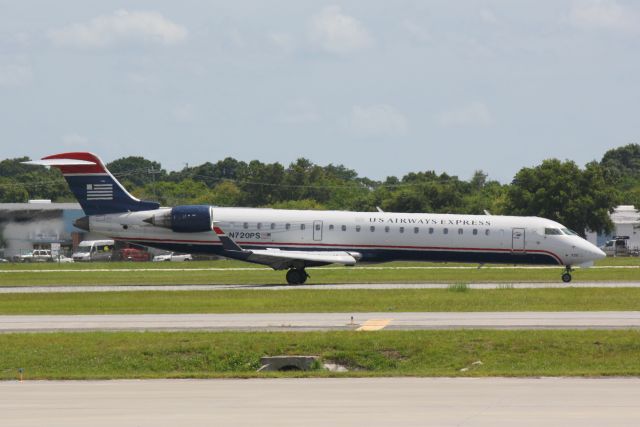 Canadair Regional Jet CRJ-700 (N709PS) - US Airways Flight 4591 operated by PSA (N709PS) arrives at Sarasota-Bradenton International Airport following a flight from Charlotte-Douglas International Airport