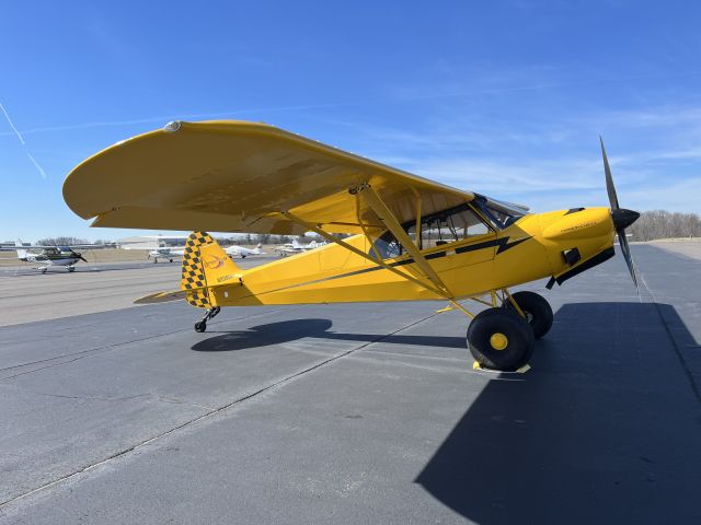 CUB Crafters CC-11 Carbon Cub (N209DK)