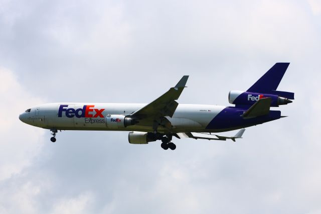 Boeing MD-11 (N608FE)