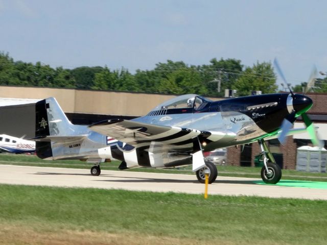 North American P-51 Mustang (N51HY)