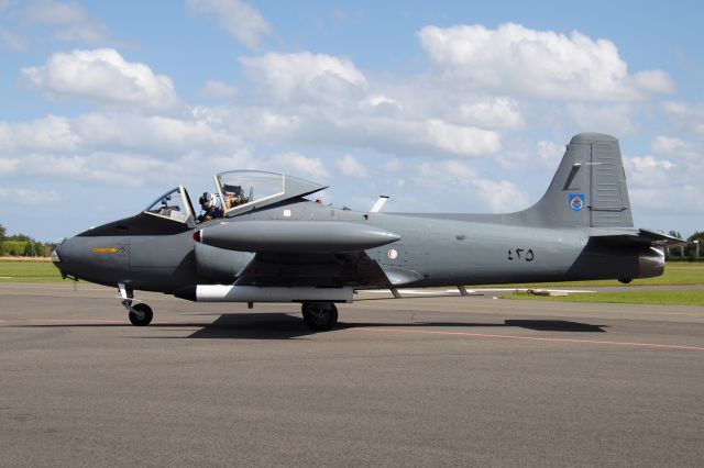 HUNTING PERCIVAL P-84 Jet Provost (G-SOAF) - Strikemaster Mk82A @ Weston Airport, Dublin 03/08/2015