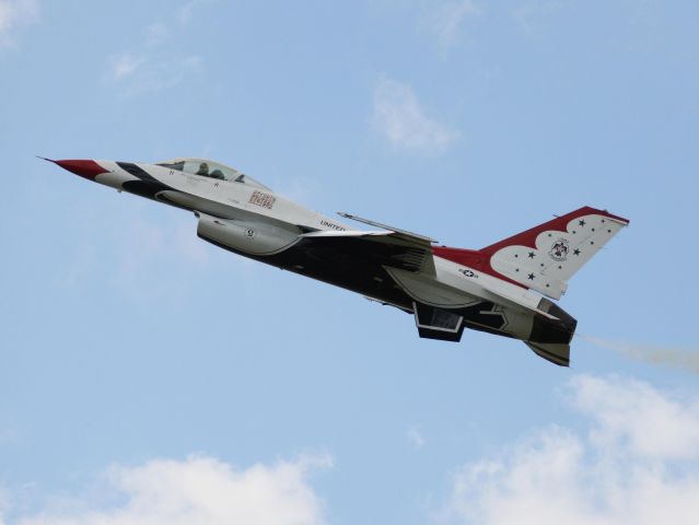 Lockheed F-16 Fighting Falcon (TB5)