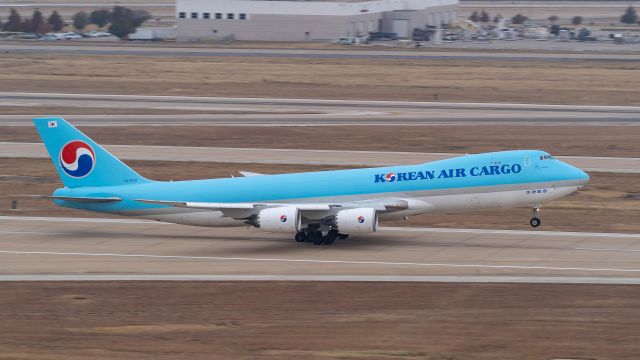 BOEING 747-8 (HL7610) - Departing 36Rbr /11/18/18