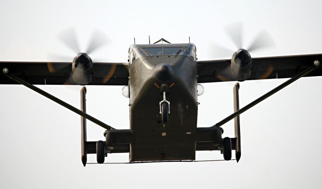 Short Skyvan (G-PIGY)