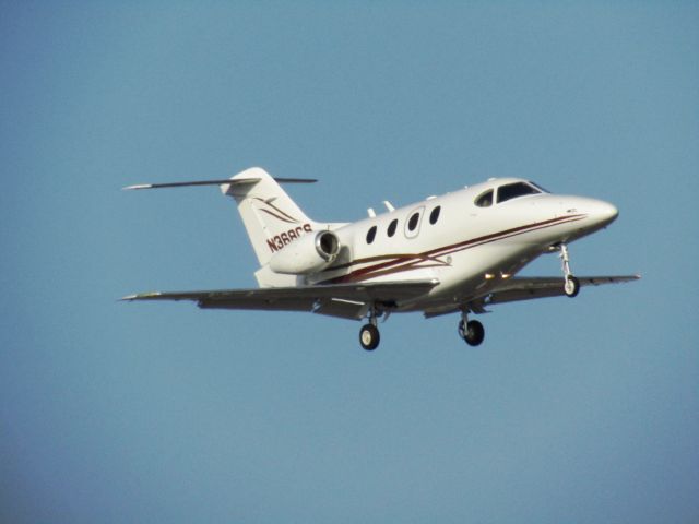 Beechcraft Premier 1 (N368CS) - Landing RWY 20R