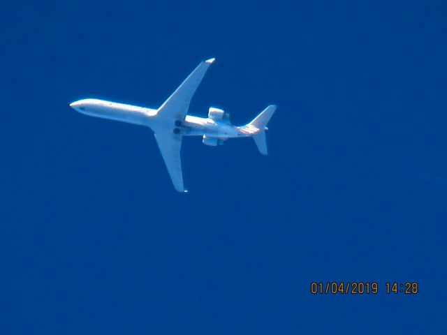 Canadair Regional Jet CRJ-700 (N703SK)