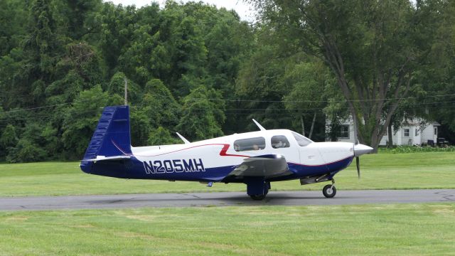 Mooney M-20 (N205MH)