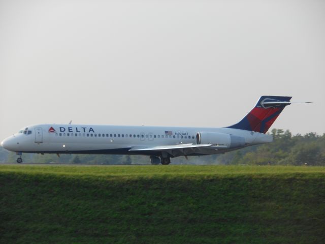 Boeing 717-200 (N978AT)