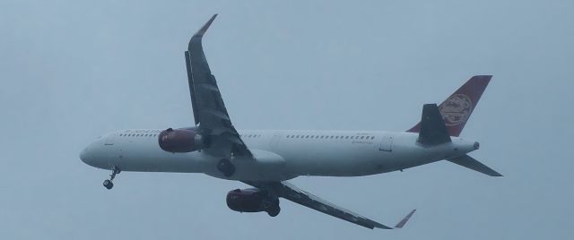 Airbus A321 —