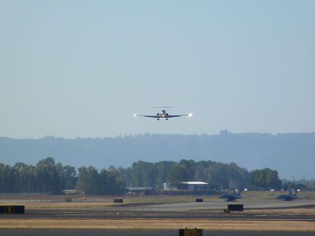 McDonnell Douglas MD-83 (N598AA) - AA on short final while a pair of F/A18s wait their turn.