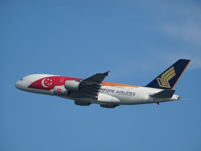 Airbus A380-800 (9V-SKI)