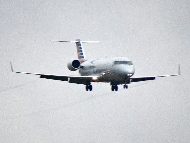 Canadair Regional Jet CRJ-200 (N452AW)