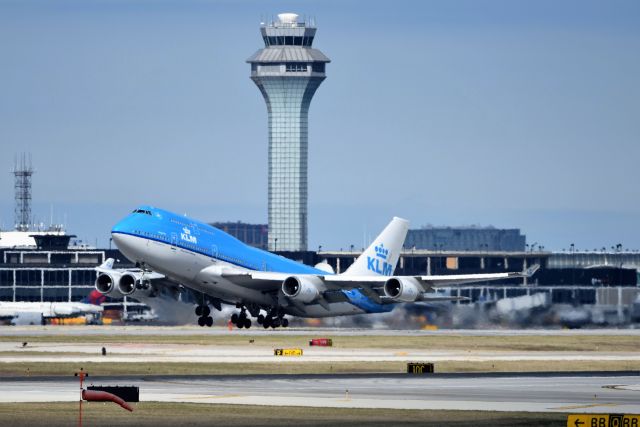 Boeing 747-400 (PH-BFH) - 28-C 04-17-18