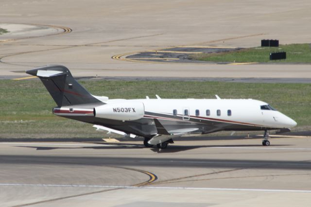 Bombardier Challenger 300 (N503FX) - 13APR23