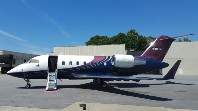 Canadair Challenger (N650RL)