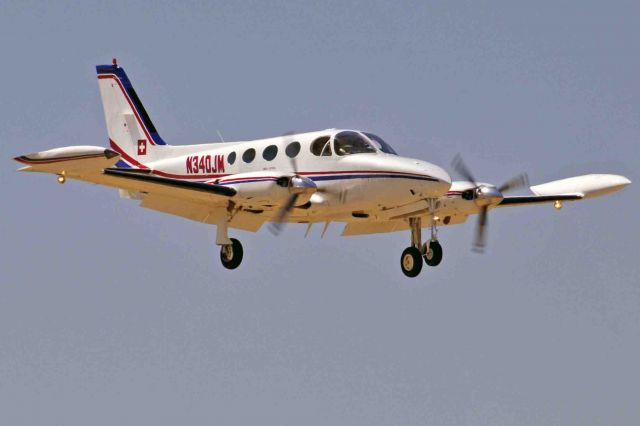 Cessna 340 (N340JM) - Angel Flight landing runway three-zero, Merced Regional Airport (KMCE)